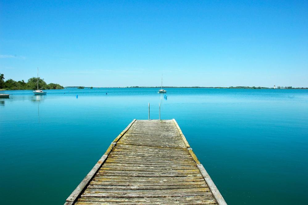 Sejour Bucolique Au Lac Du Der Giffaumont-Champaubert Extérieur photo